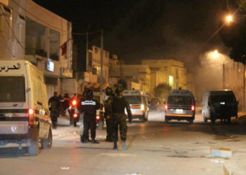Des manifestations nocturnes violentes dans plusieurs régions de la République