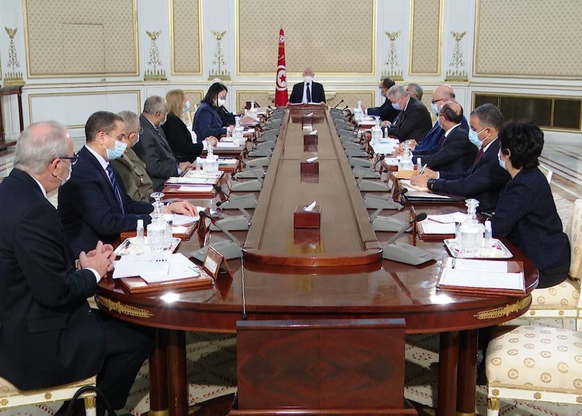 Le Président Saied menace !