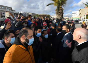 Le Président Saied à Mnihla, pour écouter les soucis des jeunes