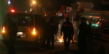 L&rsquo;armée déployée à Bizerte pour protéger les établissements; les manifestations nocturnes se poursuivent