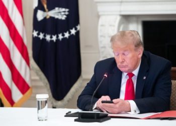 la fin du "scrolling" pour Trump?