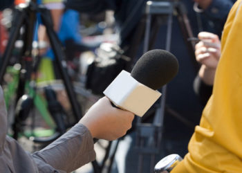 DES MICROS-TROTTOIRS QUI VOUS LAISSENT SANS VOIX