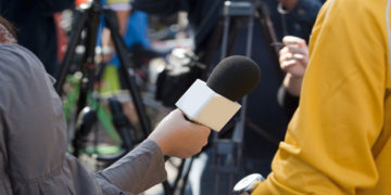 DES MICROS-TROTTOIRS QUI VOUS LAISSENT SANS VOIX