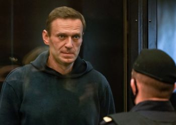 Qui a été jugé, Navalny ou Poutine?