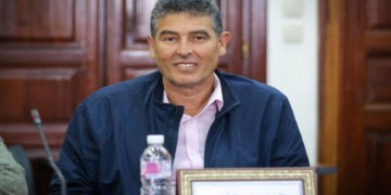 I watch appelle l&rsquo;avocat Bechr Chebbi à se retirer de la défense de Nabil Karoui