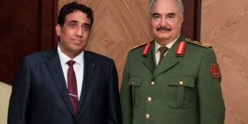Le nouveau président libyen revient par Benghazi et rencontre Haftar