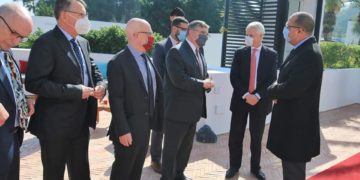 Entretien Méchichi / ambassadeurs G7/UE, sur les perspectives de sortie de crise
