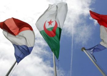 France-Algérie: booster des relations qui piétinent