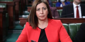 Hasna Ben Slimane: « Nous avons entamé la révision de la loi générale de la Fonction publique »