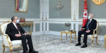 Hichem Méchichi téléphone à Kais Saïed pour le remercier, pour son intervention auprès de l’Emir du Qatar