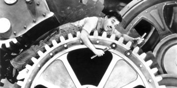 « TRAVAILLEZ, PRENEZ DE LA PEINE »