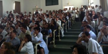 Les hospitalo-universitaires menacent de démissions collectives