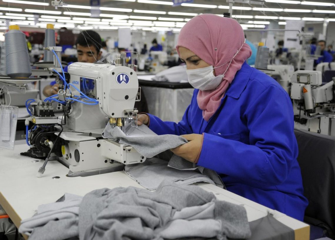 87% des sociétés tunisiennes de textile ont résisté à la crise, selon l’UTICA