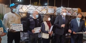 Arrivée de 98.400 doses de vaccin Astrazeneca dans le cadre du programme Covax