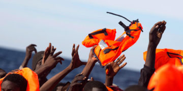 Trois rescapés et repêchage de 21 corps de migrants subsahariens au large de Sfax