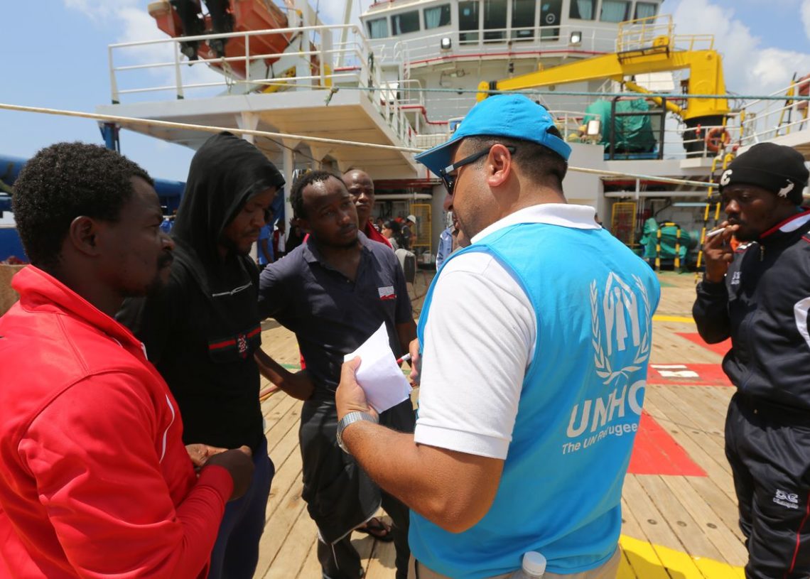 Ancrage au large de jdaïria (Zarzis) d’un bateau de migrants non-réglementaires