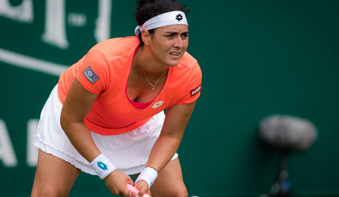 Ons Jabeur lâche physiquement et perd sa demi-finale à Charlestone (USA)