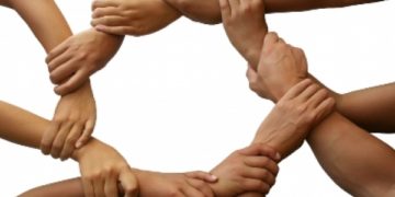 Les membres du gouvernement font don de la moitié de leurs salaires d&rsquo;Avril pour le Fonds d&rsquo;entraides