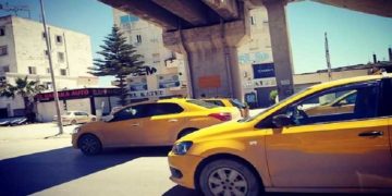 Le confinement général continue à faire polémique