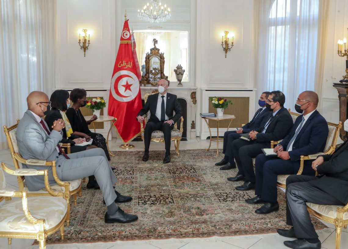 Saïed : le Sommet de la Francophonie se tiendra comme convenu avec l’OIF