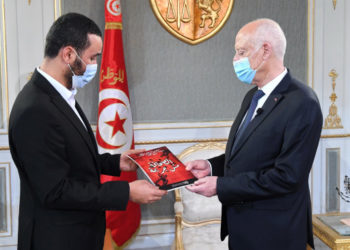 Le Président Saied reçoit le rapport 2021 sur la liberté de la Presse