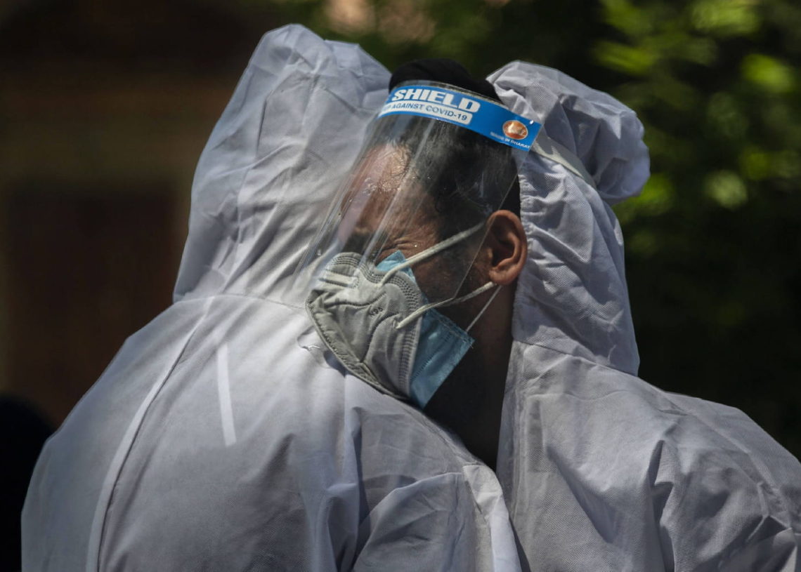 Covid-19: détection de six cas du variant indien