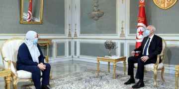 Rencontre entre Kais Saied et Mbarka Aouinia