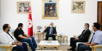 Mechichi reçoit les deux médecins agressés à El Yasminet