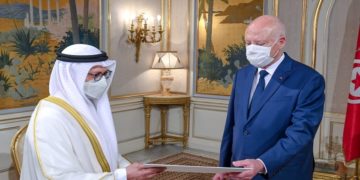 Les Émirats Arabes Unis soutiennent les décisions « historiques »  de Kais Saied