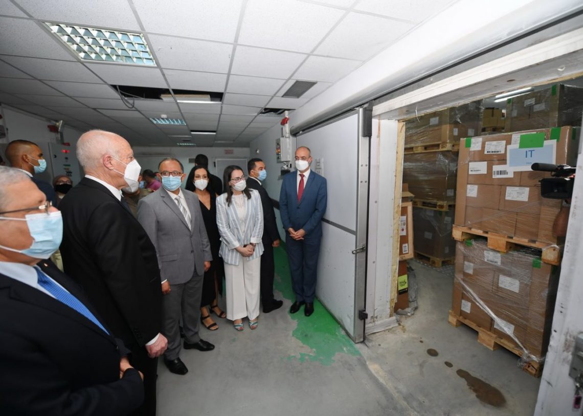 Don italien de 1,5 million de doses de vaccins