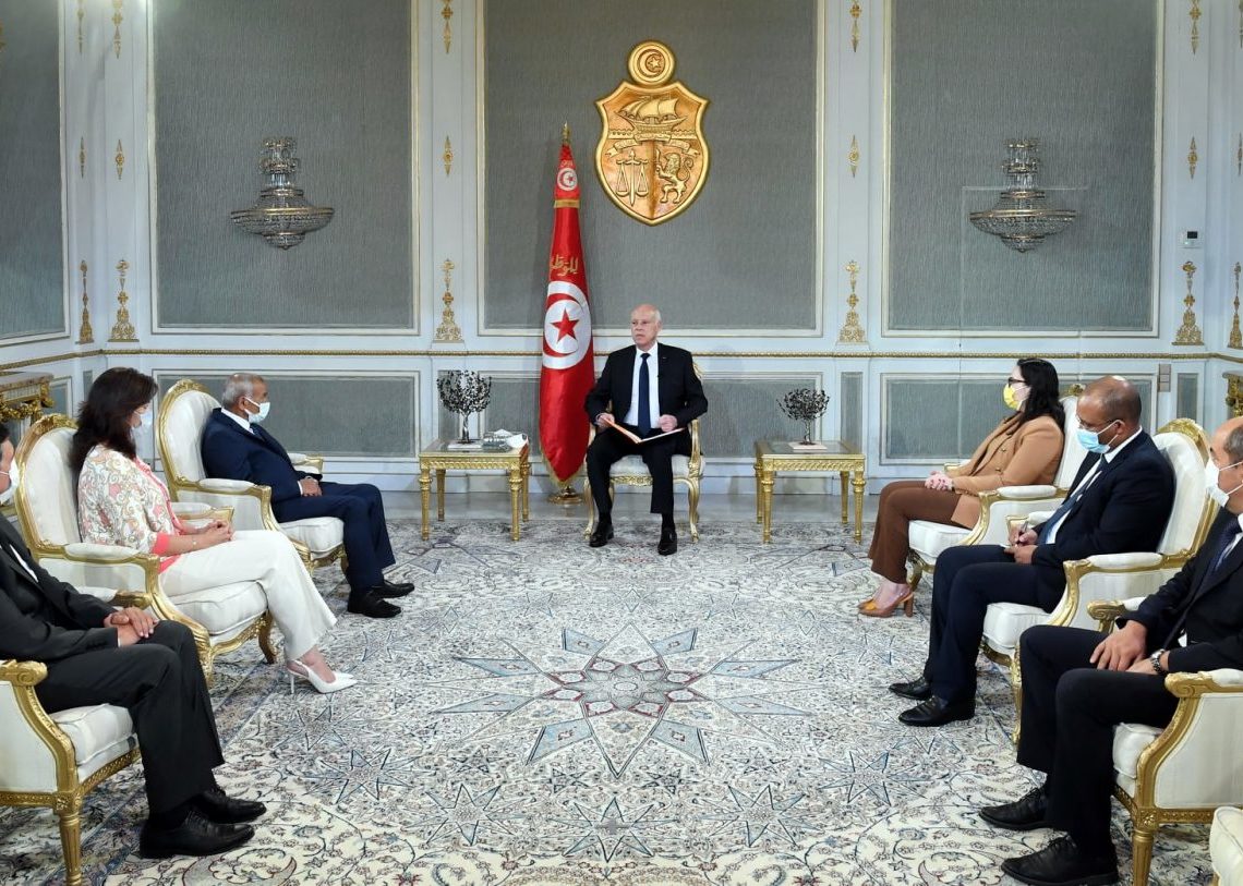 Kaïs Saïed reçoit les dirigeants de l’APTBEF