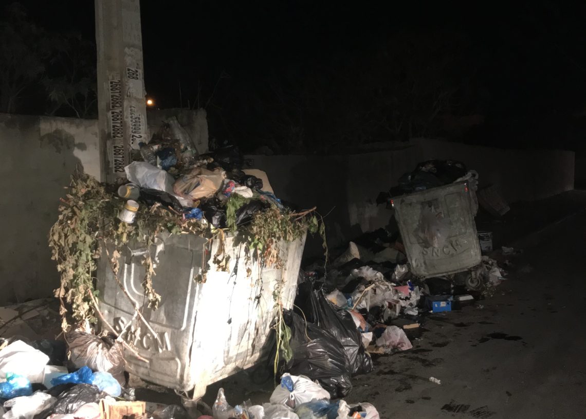 Raoued sous les ordures!