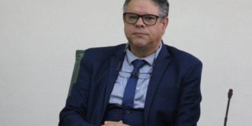 Assigné à résidence, le député Yosri Daly proteste et entame une grève de la faim