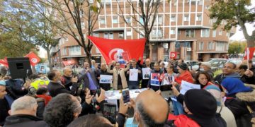Ile-de-France: manifestation anti-Kais Saied devant le Consulat de Tunisie à Pantin
