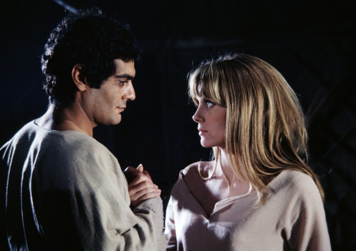 Omar Sharif est Gengis Khan