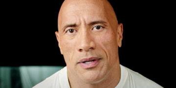 Dwayne Johnson bannit les vraies armes des tournages