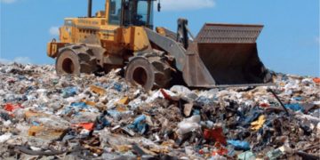 Sfax: sans solutions, le ministère de l’Environnement  décide la  réouverture de la décharge d’ El Kanna