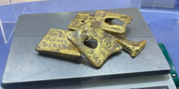 Saisie de 4,5 kilos d&rsquo;or et de 73 mille euros à l&rsquo;aeroport Tunis-Carthage