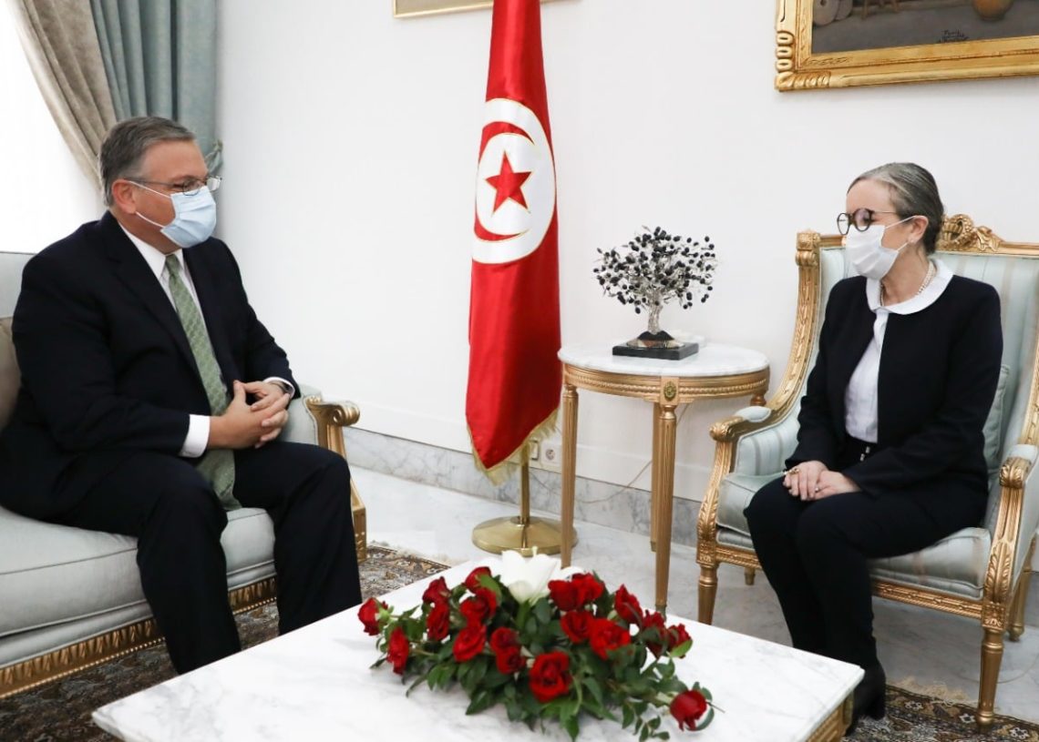Najla Bouden rencontre plusieurs ambassadeurs
