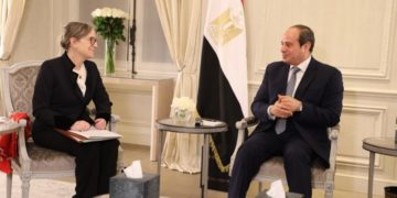 Najla Bouden rencontre Abdelfattah Al-Sissi à Paris