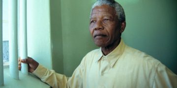 Vente aux enchères des clefs de la cellule de Mandela: l&rsquo;Afrique du Sud en colère!