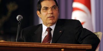 14 janvier: La BBC diffuse les dernières conversations téléphoniques de Ben Ali