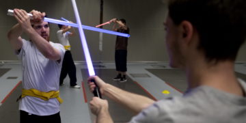 Insolite: à Strasbourg, un premier tournoi de sabre laser