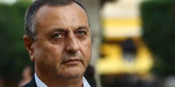 14 janvier: Issam Chebbi annonce avoir été victime de violences policières