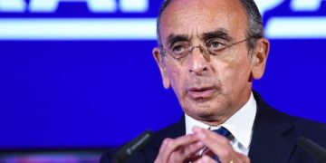 Des personnalités de la communauté juive dénoncent la « société fracturée et violente » promue par Zemmour