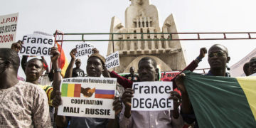 France : quitter le Mali, rester au Sahel