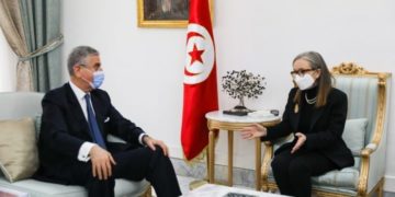 Najla Bouden reçoit Farid Belhaj