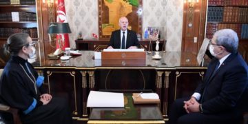 Ukraine: Installation d&rsquo;un pont aérien militaire et civil pour évacuer les Tunisiens