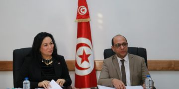 Congé maternité et paternité : séance de travail commune entre Amel Belhaj Moussa et Malek Zahi