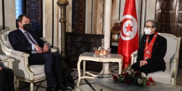 Najla Bouden reçoit le premier vice-président de la BERD